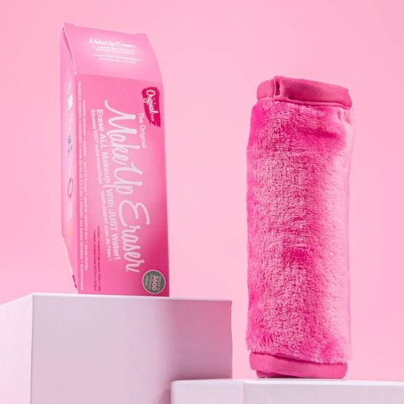 Brand New Magic Makeup Eraser #1Beauty Essential~5-Stars Top Rated- A Must Have! - Picture 8 of 16